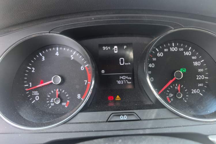 Used Volkswagen Lamando 2017 230TSI DSG Fashion Edition
