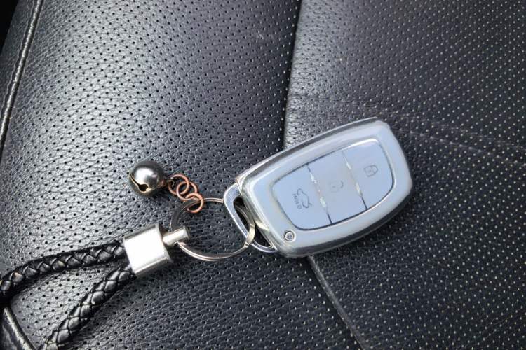 Used Hyundai ix35 2015 2.0L Automatic 2WD Smart Version China V Standard