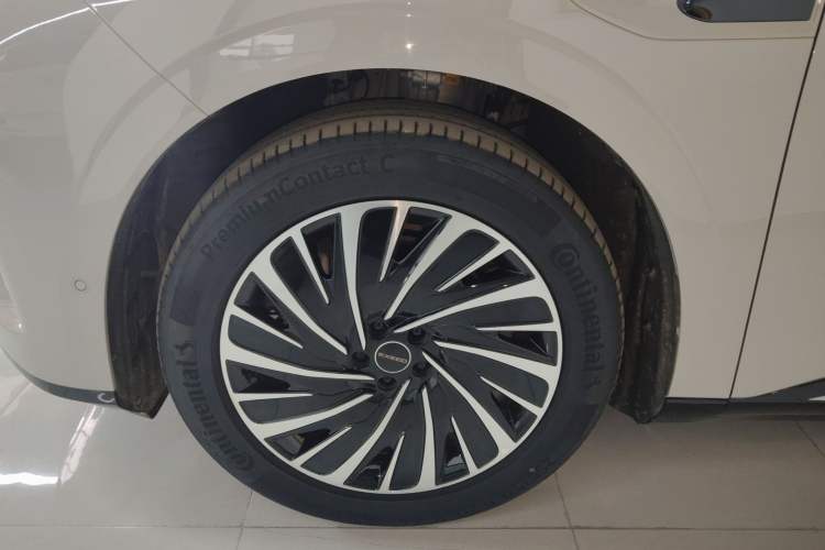 Used EXEED Star Era ET 2024 Extended-Range 240 Ultra All-Wheel Drive