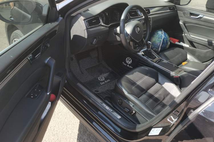 Used Volkswagen Passat 2017 330TSI DSG Prestige Edition