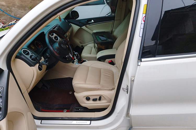 Used Volkswagen Tiguan 2013 1.8TSI Automatic Two-Wheel Drive Luxury Model Left Front Seat