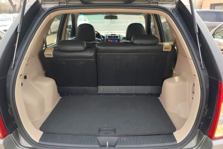 Used Kia Sportage 2013 2.0L Automatic Two-Wheel Drive GL Trim Trunk