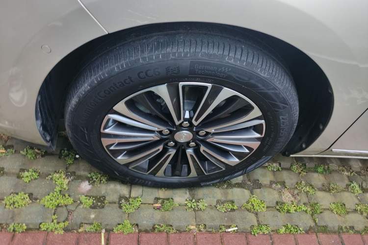 Used Buick GL8 2021 ES Land Cruiser 653T Flagship Model