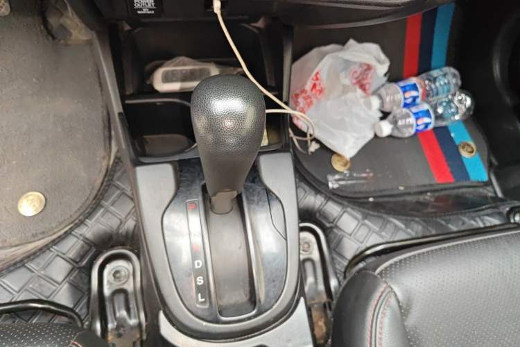Used Honda Fit 2014 1.5L SE CVT Fashion Model