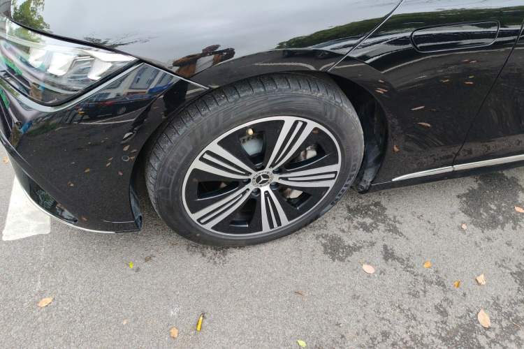 Used Mercedes-Benz EQE 2022 350 Luxury Edition
