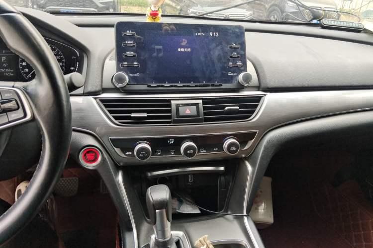 Used Honda Accord 2018 260TURBO Elite Edition China V Audio And AC Panel