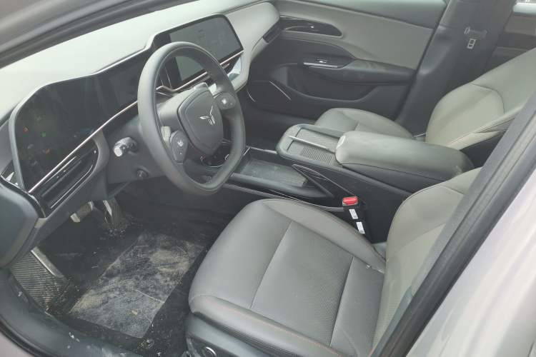 Used Hongqi EH7 2025 640 All-Wheel Drive Smart Selection Edition