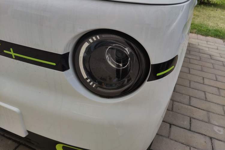 Used Geely Galaxy Panda 2025 210 km – Yuanqi Bear Left Front Headlight