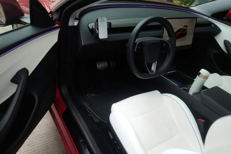 Used Tesla Model 3 2024 High-Performance All-Wheel-Drive Version