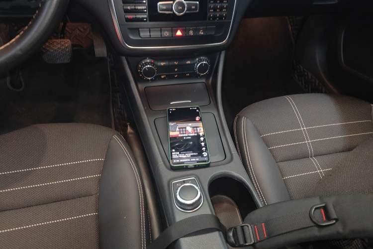 Used Mercedes-Benz A-Class 2015 A 200 Fashion Model Gear Lever