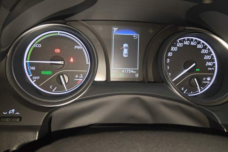 Used Toyota Camry 2021 Dual-Motor 2.5 HGVP Leading Edition Odometer Close Up