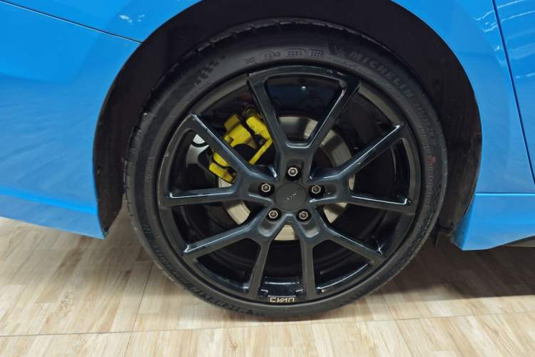 Used Lynk & Co 03 2022 03+ Cyan Custom Performance Kit
