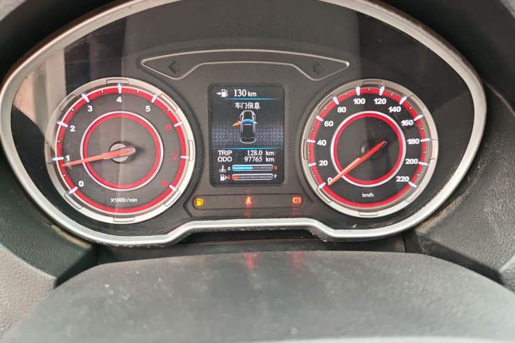 Used Haima S5 2015 1.6L Manual Comfort Model Odometer Close Up