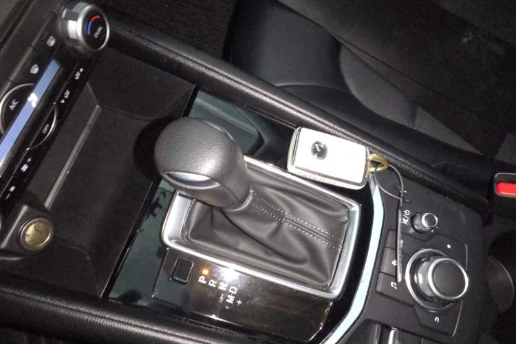 Used Mazda CX-5 2022 2.0L Automatic Two-Wheel Drive Comfort Version
