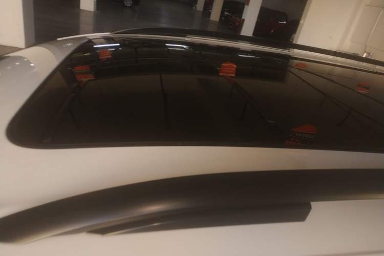 Used Volkswagen Sharan 2013 1.8TSI Standard Model
