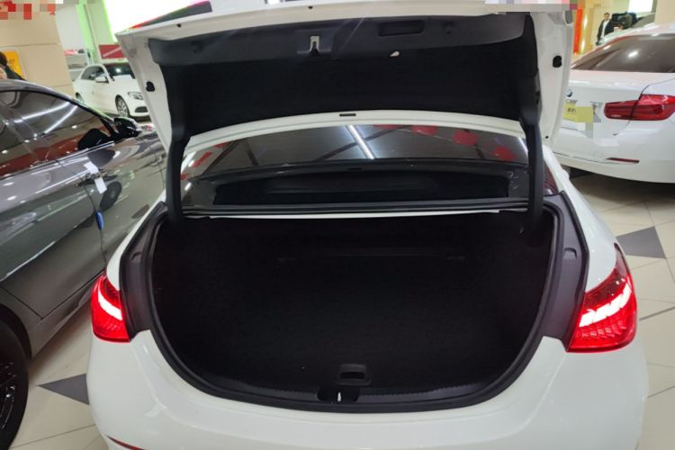 Used Mercedes-Benz C-Class 2023 Second Facelift C 260 L Sport Edition Trunk