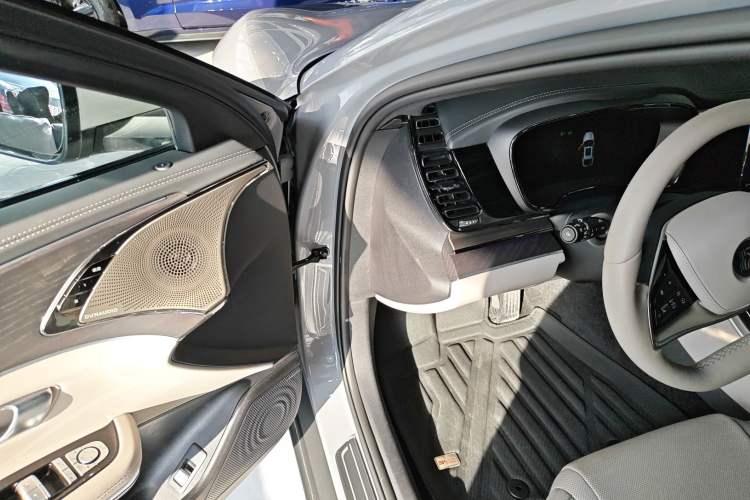 Used BYD Han 2025 EV Intelligent Driving Edition 701KM LiDAR Flagship Model