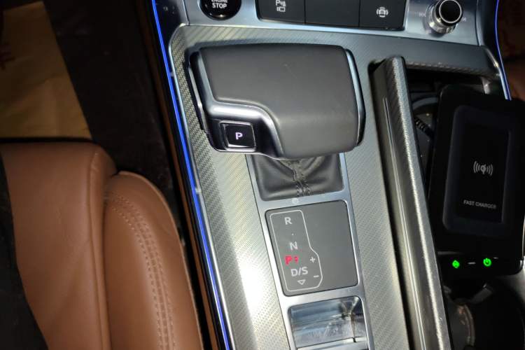 Used Audi A6L 2021 40 TFSI Luxury Prestige Edition Gear Lever