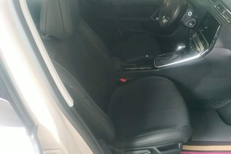 Used Peugeot 308 2016 230THP Automatic Luxury Edition Right Front Seat