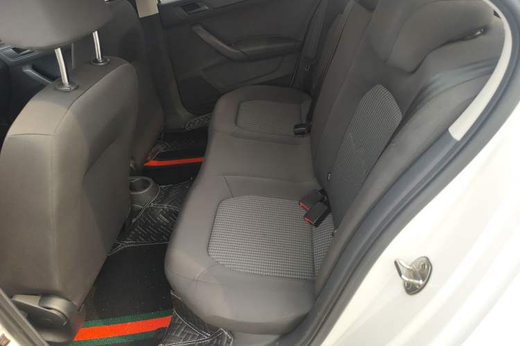 Used Volkswagen Santana 2016 1.4L Manual Fashion Edition
