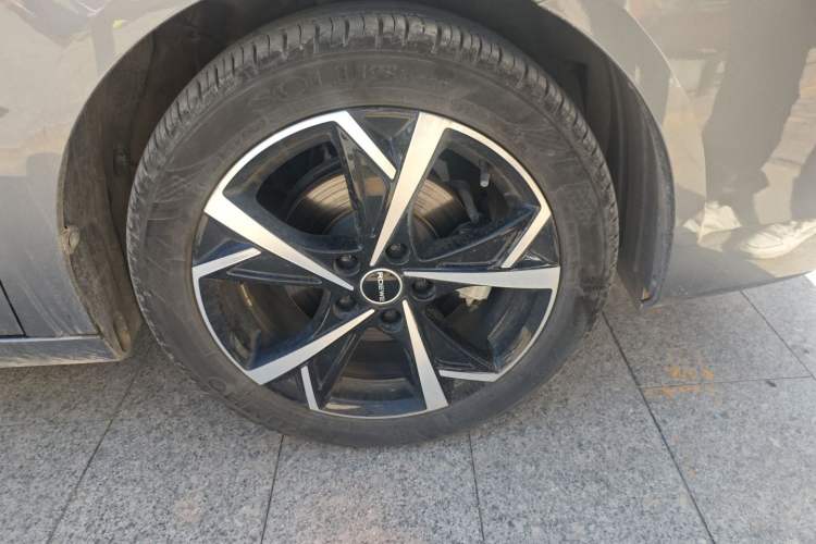 Used Roewe i5 2023 1.5L CVT Luxury Edition