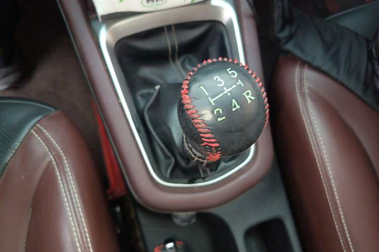 Used Venucia M50V 2017 1.5L XL Manual Comfort Edition