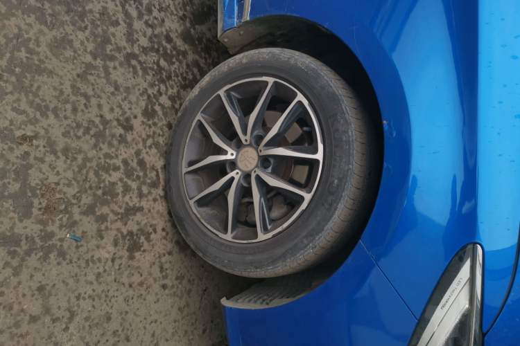 Used BYD Song MAX 2017 1.5T Automatic Smart Connect Elite 7-Seater
