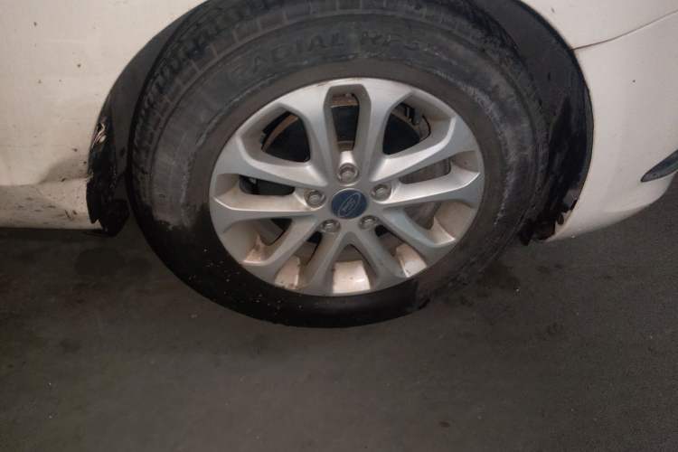 Used Ford Focus 2013 Hatchback Classic 1.8L Manual Base Model
