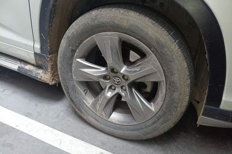 Used Toyota Highlander 2017 2.0T Four-Wheel Drive Luxury Edition 7 Seats
