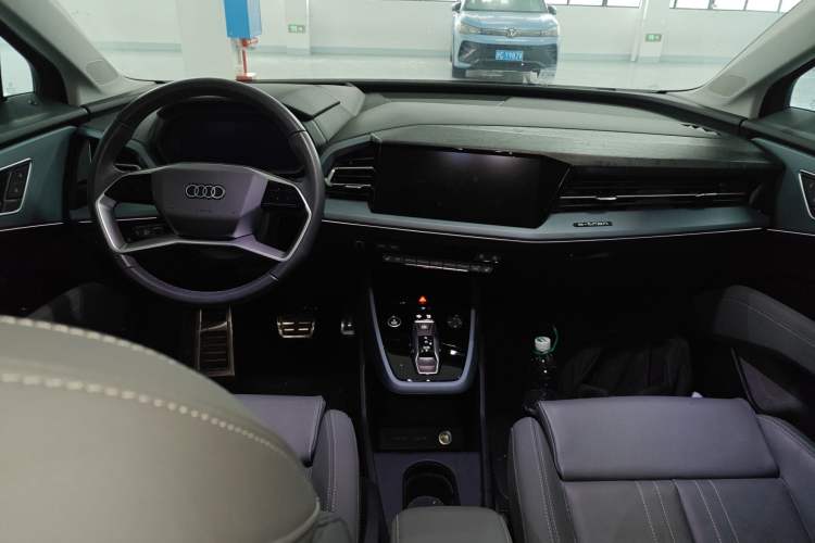 Used Audi Q5 e-tron 2023 40 e-tron Starry Edition Mecha Kit