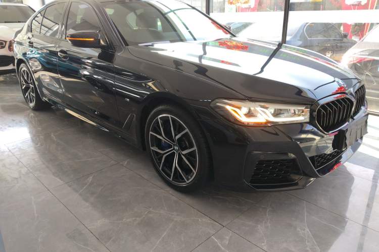 Used BMW 5 Series 2022 Second Facelift 540i Sport Line M Sport Package