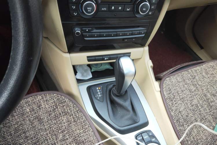 Used BMW X1 2012 sDrive18i Luxury Edition