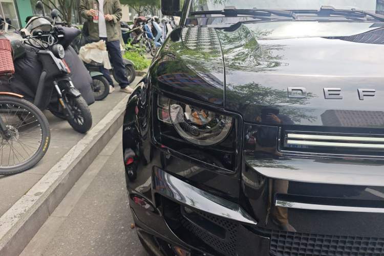 Used Land Rover Defender 2023 Facelift 110 3.0T P400 X-DYNAMIC HSE