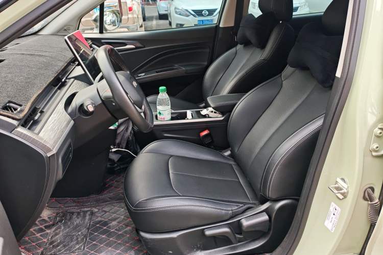 Used NETA V 2022 Chao 400 Lite Left Front Seat