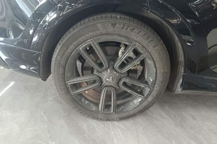 Used VOYAH FREE 2024 Ultra-Long Range Intelligent Driving Version Exterior 5