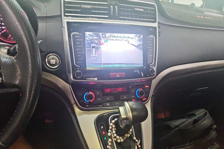 Used Haval M6 2017 1.5T Automatic Two-Wheel Drive Prestige Model