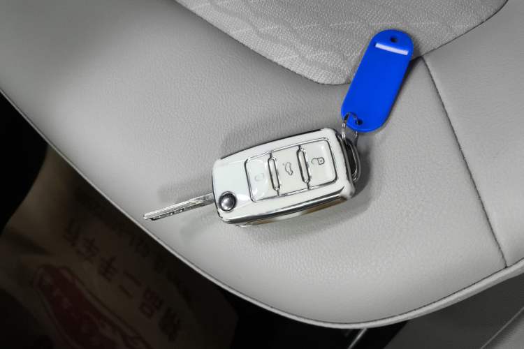 Used Skoda Rapid 2013 1.6L Automatic Smart Selection Model
