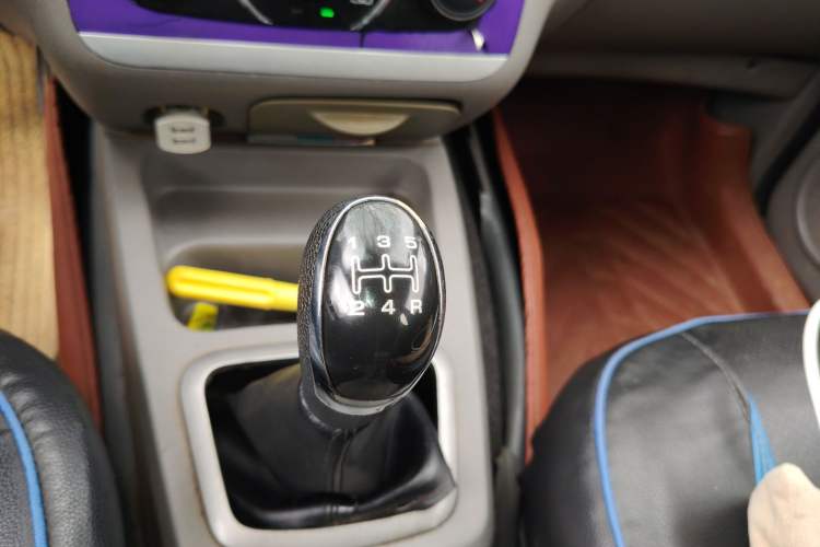 Used BAIC Changhe M50S 2018 1.5L Economy Class DAM15DL Gear Lever