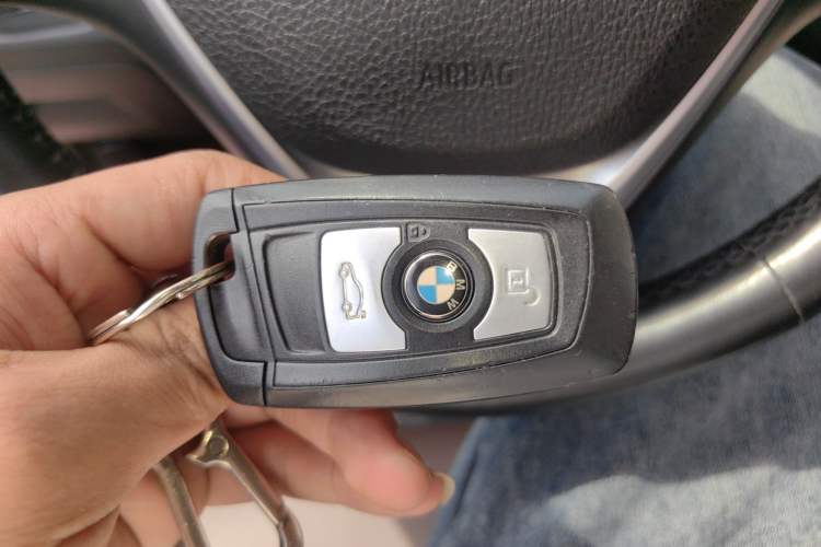 Used BMW 3 Series 2019 320Li Fashion Model
