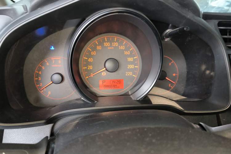 Used Honda Fit 2014 1.5L LX CVT Comfort Model
