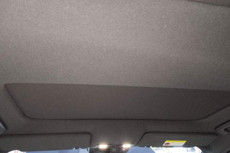 Used Li Auto L8 2024 Pro Model
