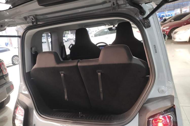 Used Wuling Air ev 2023 - Four Seats - Standard Edition