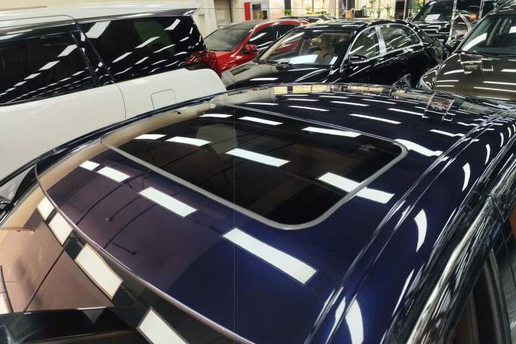 Used Lexus ES 2020 200 Excellence Edition Roof