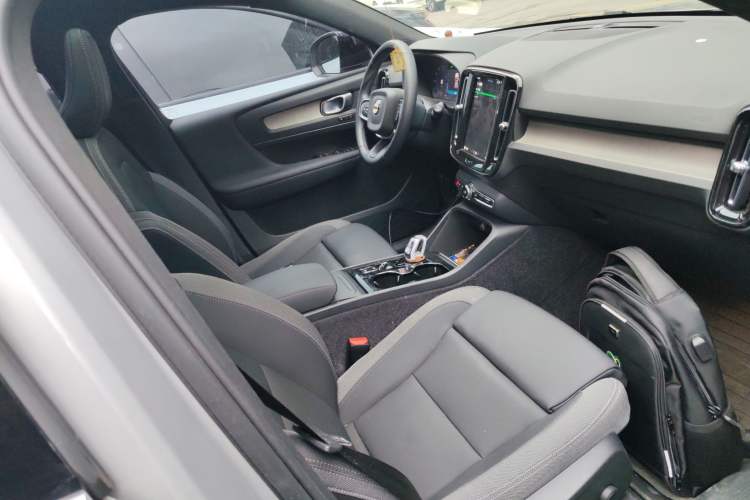 Used Volvo XC40 2023 B3 Zhiyuan Luxury Edition
