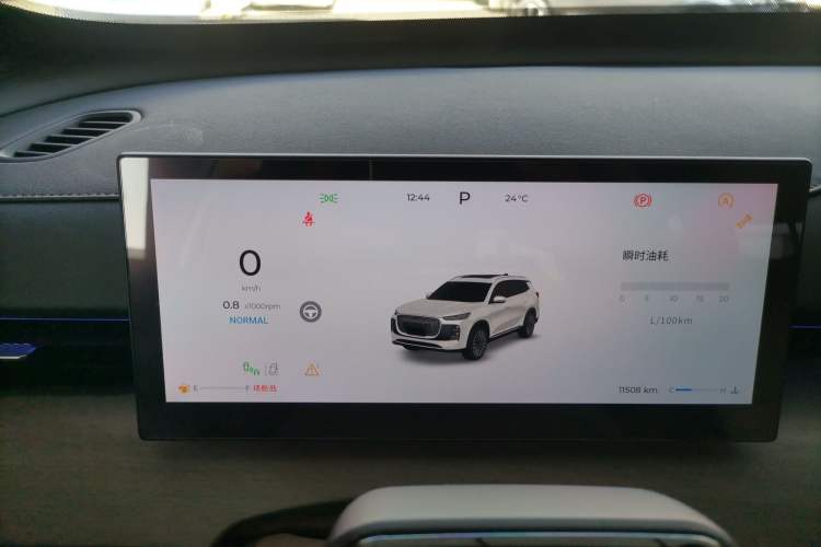 Used Chery Tiggo 8 PLUS 2025 290TGDI DCT Prestige 7-Seater
