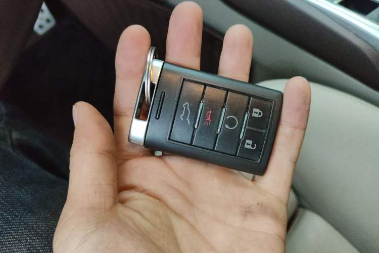 Used Cadillac SRX 2013 3.0L Luxury Model
