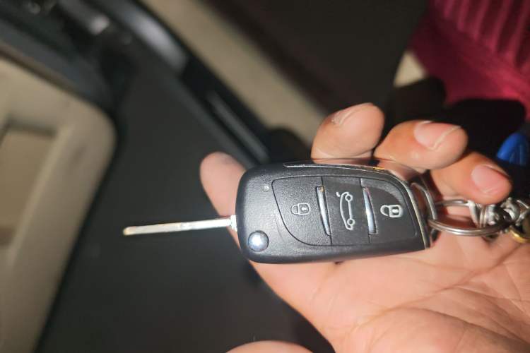 Used Citroen C-Quatre 2009 Sedan 1.6L Automatic Fashion Edition Vehicle Key