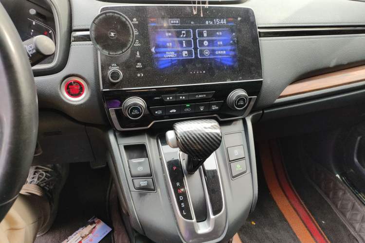 Used Honda CR-V 2019 240TURBO CVT 2WD Fashion Edition China VI Audio And AC Panel