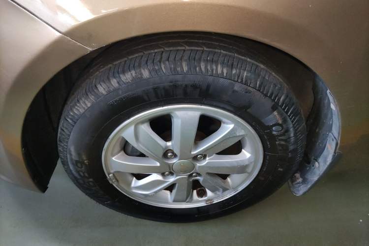 Used Kia K2 2015 Sedan 1.4L MT GLS