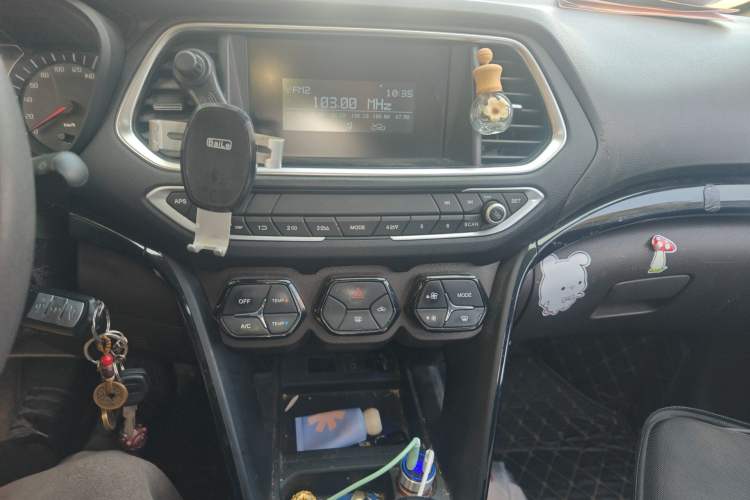 Used GAC Trumpchi GS4 2017 200T Manual Two-Wheel Drive Elite Edition